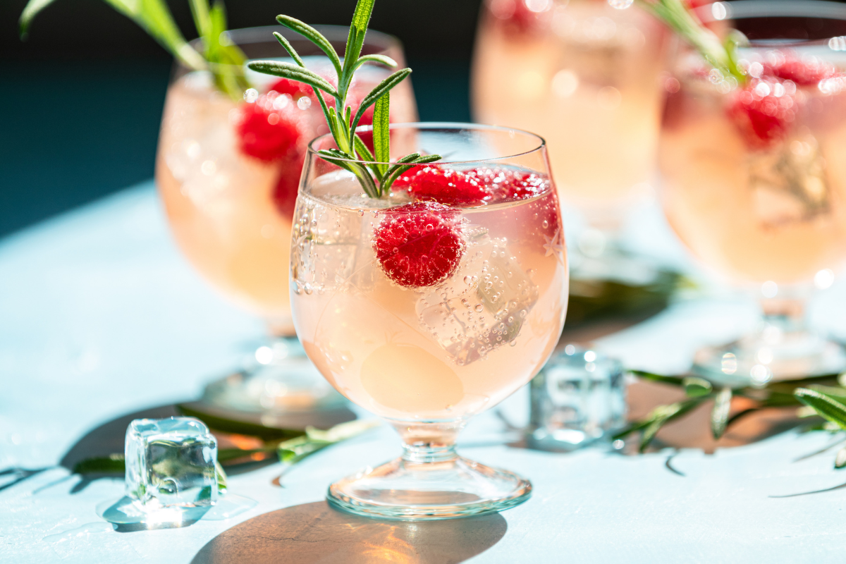 Sådan laver du den perfekte velkomstdrink